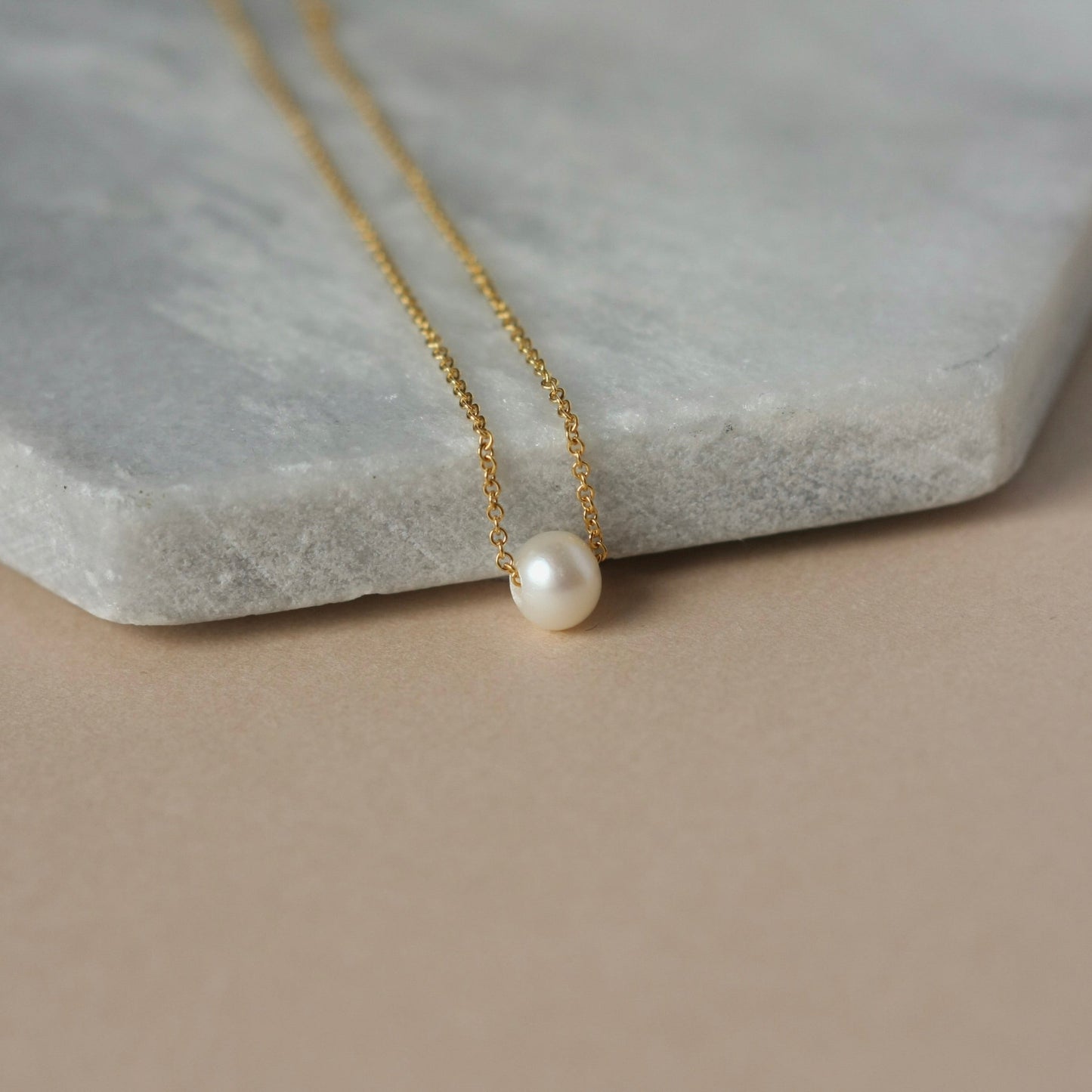 Cream Pearl Gold Solitaire Necklace