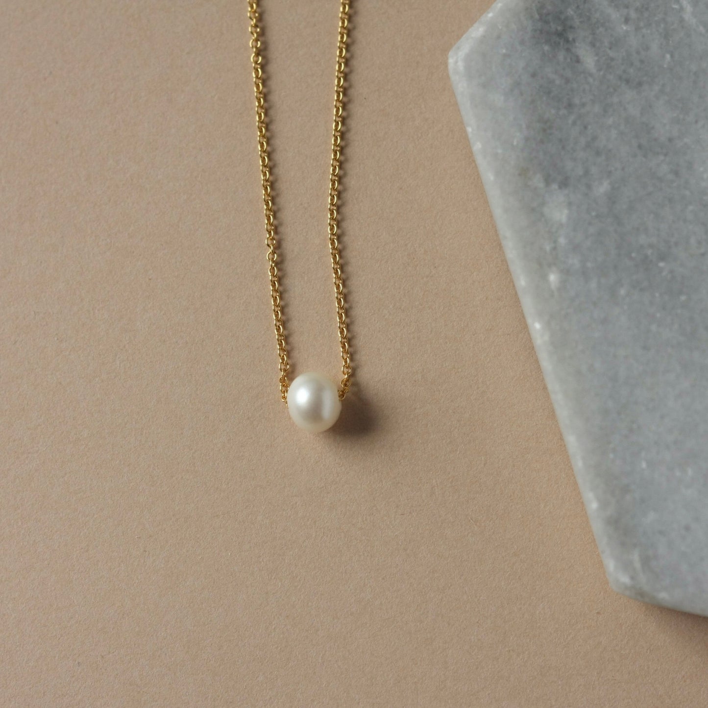 Cream Pearl Gold Solitaire Necklace