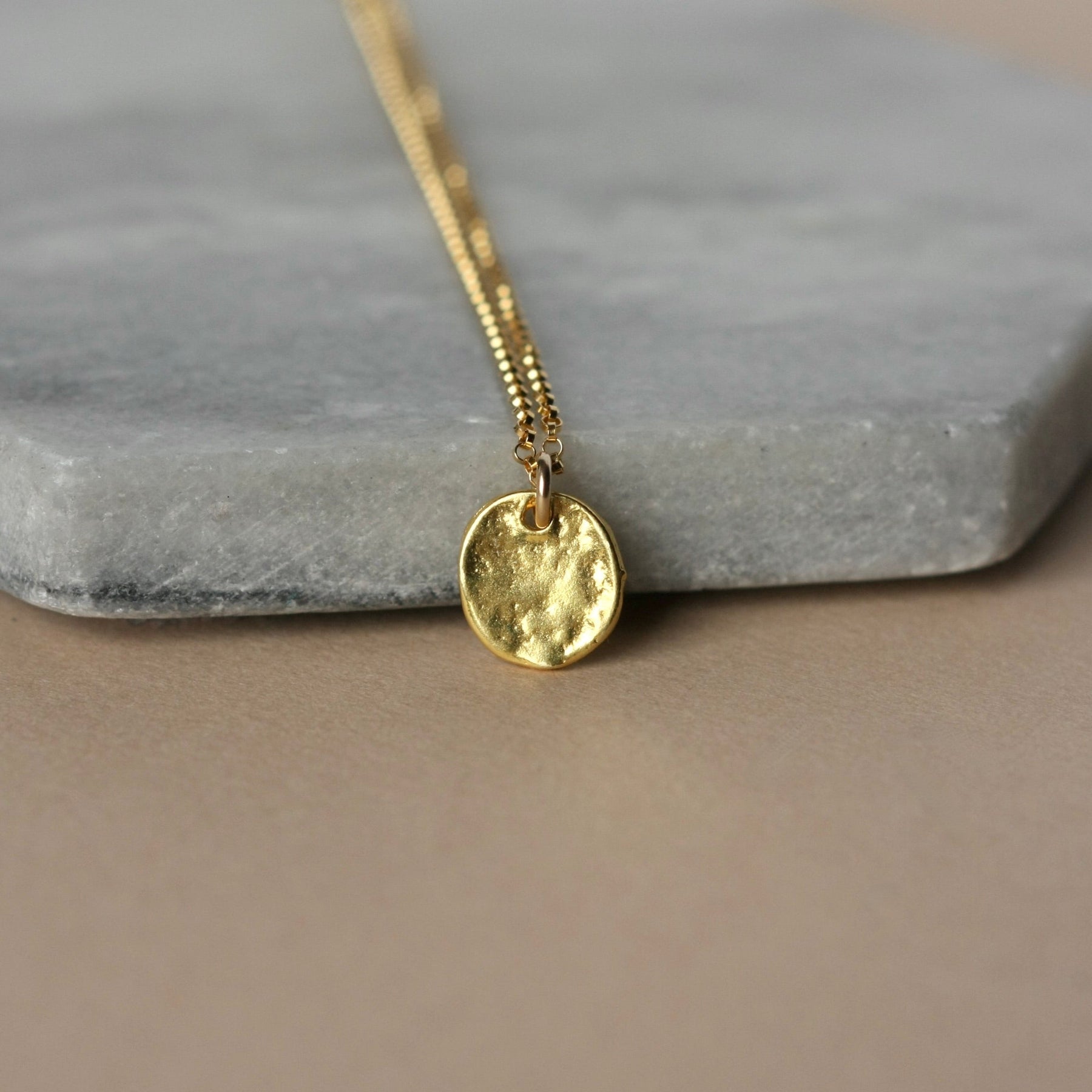 Shiny Gold Disc Necklace