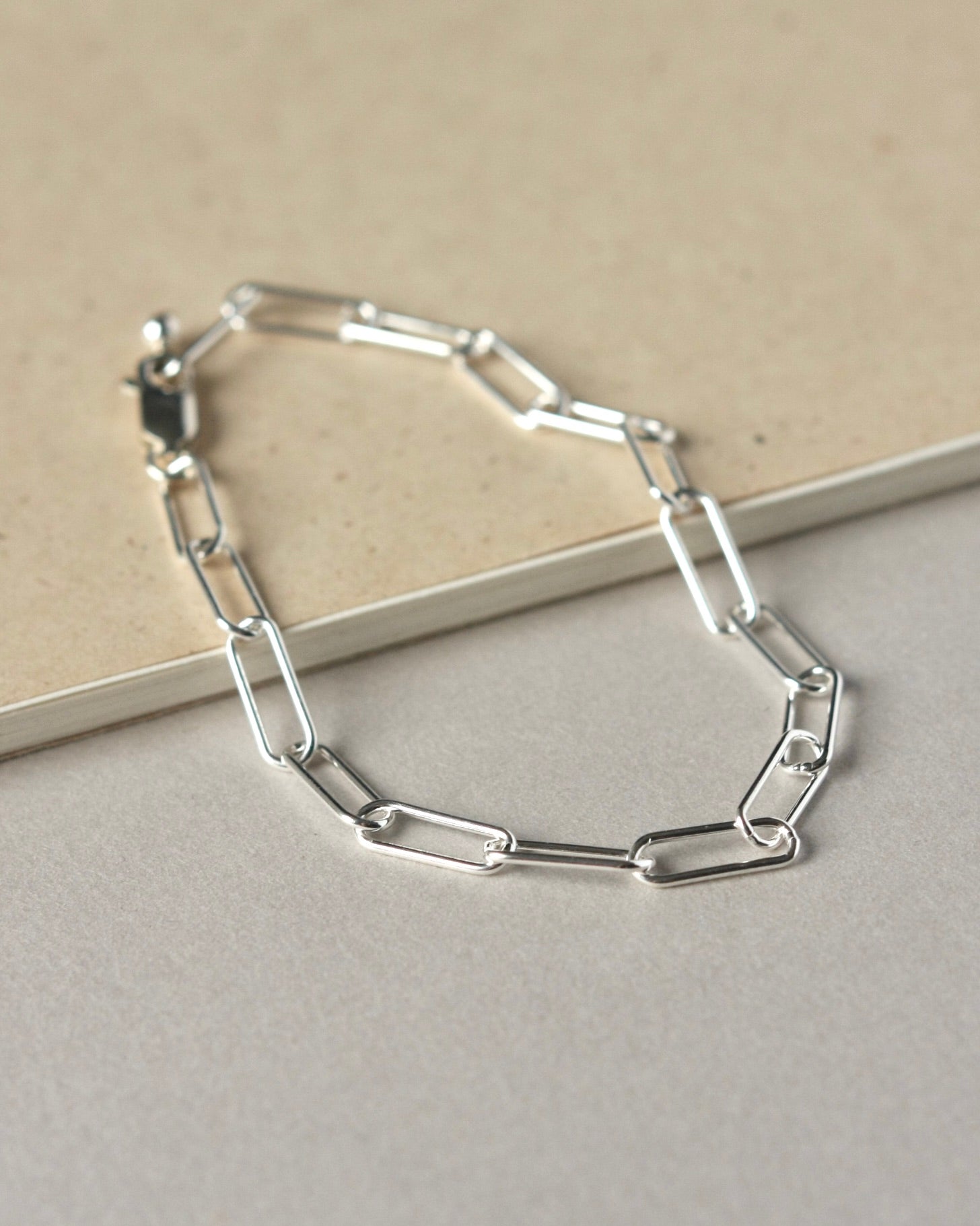 Chunky Paper Clip Chain Bracelet