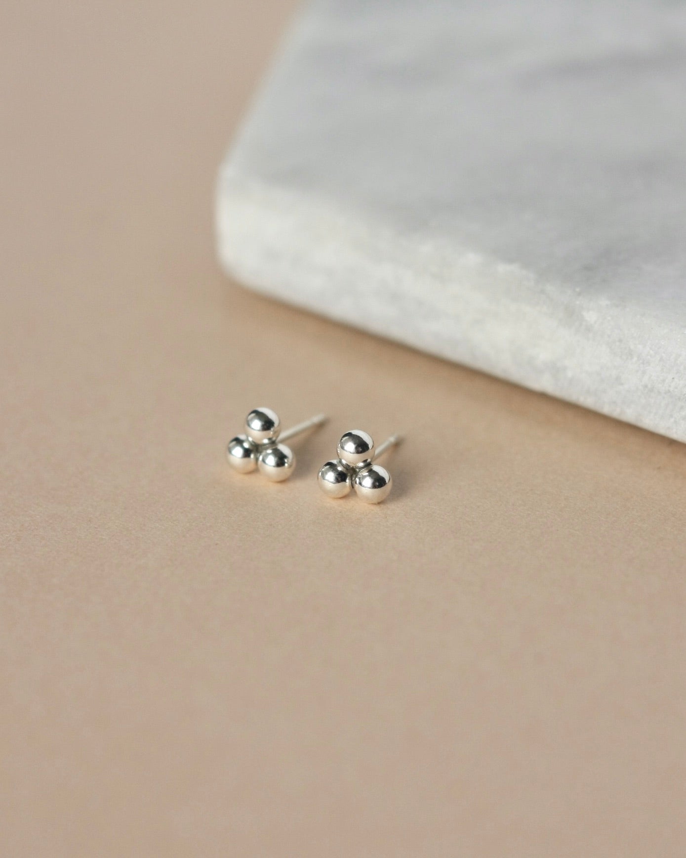 Tiny Three Dot Silver Stud Earrings – julie garland jewelry