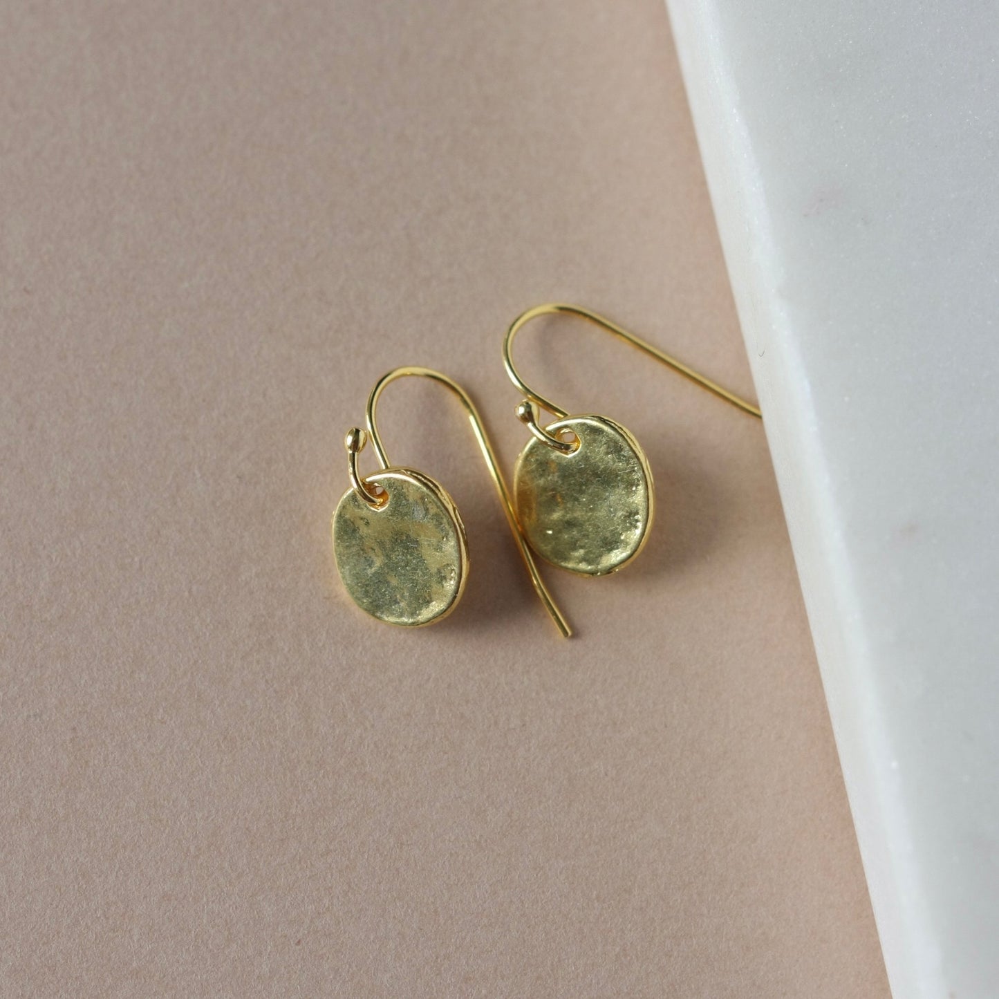 Minimalist Shiny Gold Disc Dangle Earrings